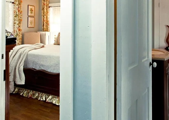 Lamberson Bed & Breakfast 4*